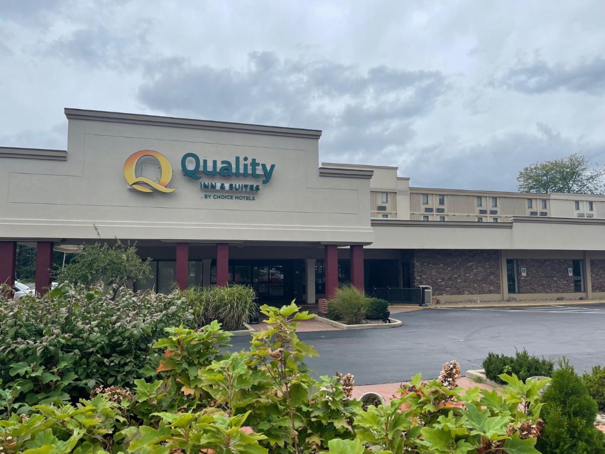 Best Western Plus La Porte Hotel & Conference Center Exterior photo